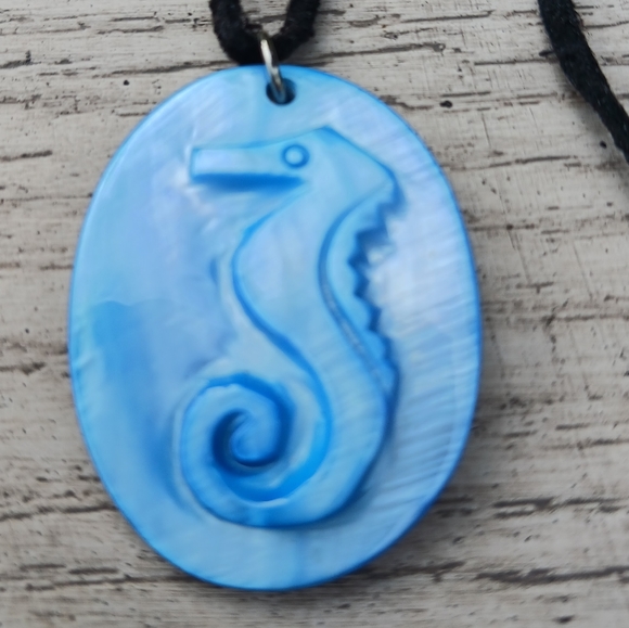 Set 2 - Blue Shell Bracelet & Blue Seahorse Necklace - Picture 5 of 13